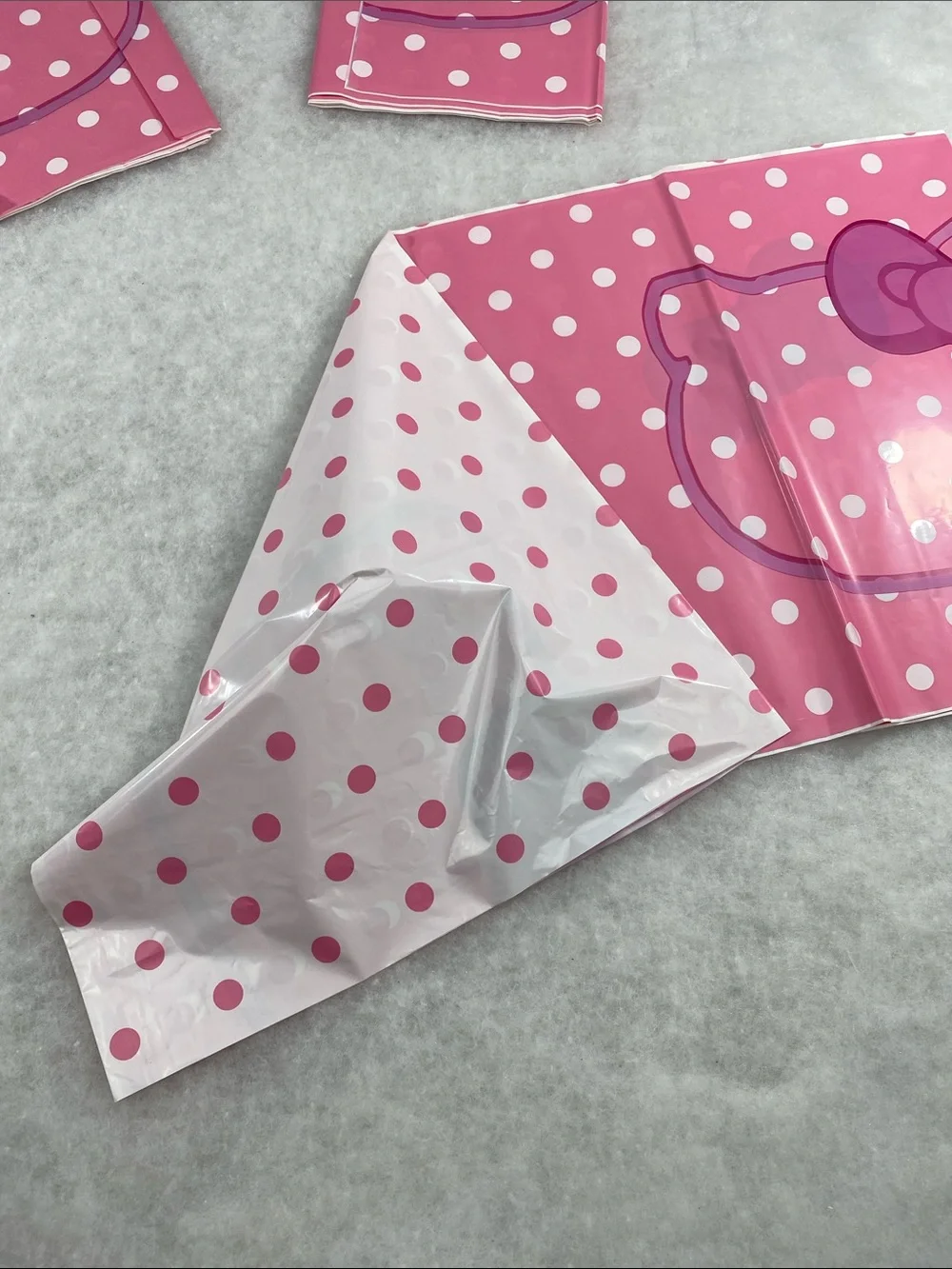 Pink Polka Dot Hello Kitty rectangle plastic disposable table covers party